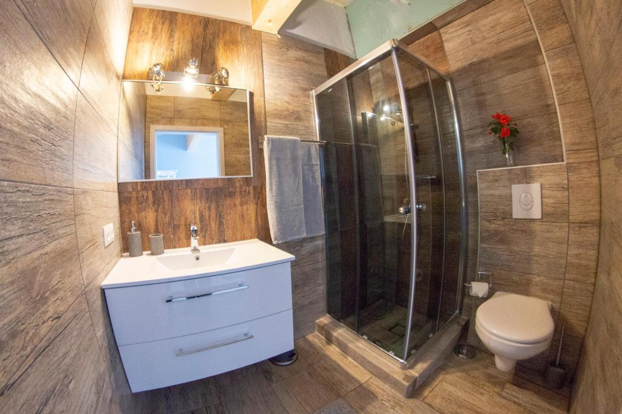 Ranchzimmer Am Hippo-Campus Reit- Und Therapiezentrum Deutsch Haslau Exteriör bild