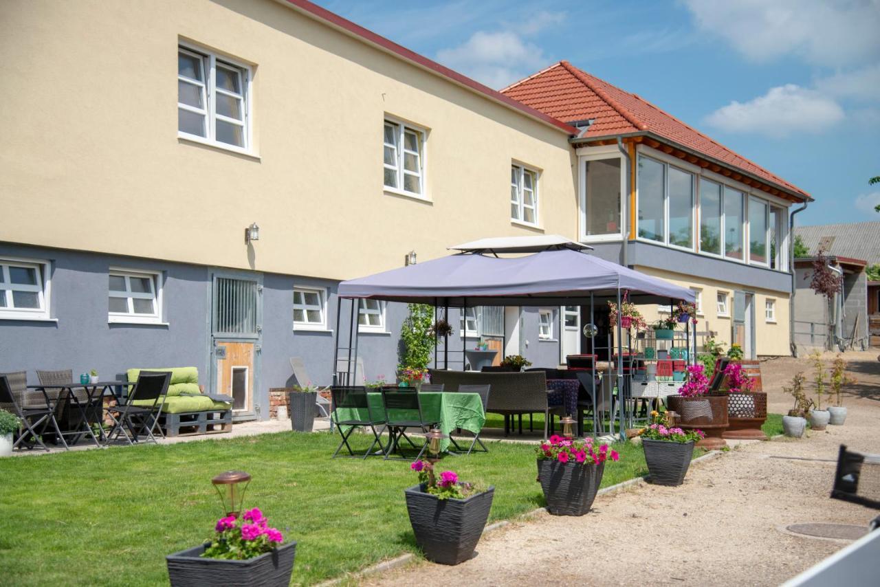 Ranchzimmer Am Hippo-Campus Reit- Und Therapiezentrum Deutsch Haslau Exteriör bild